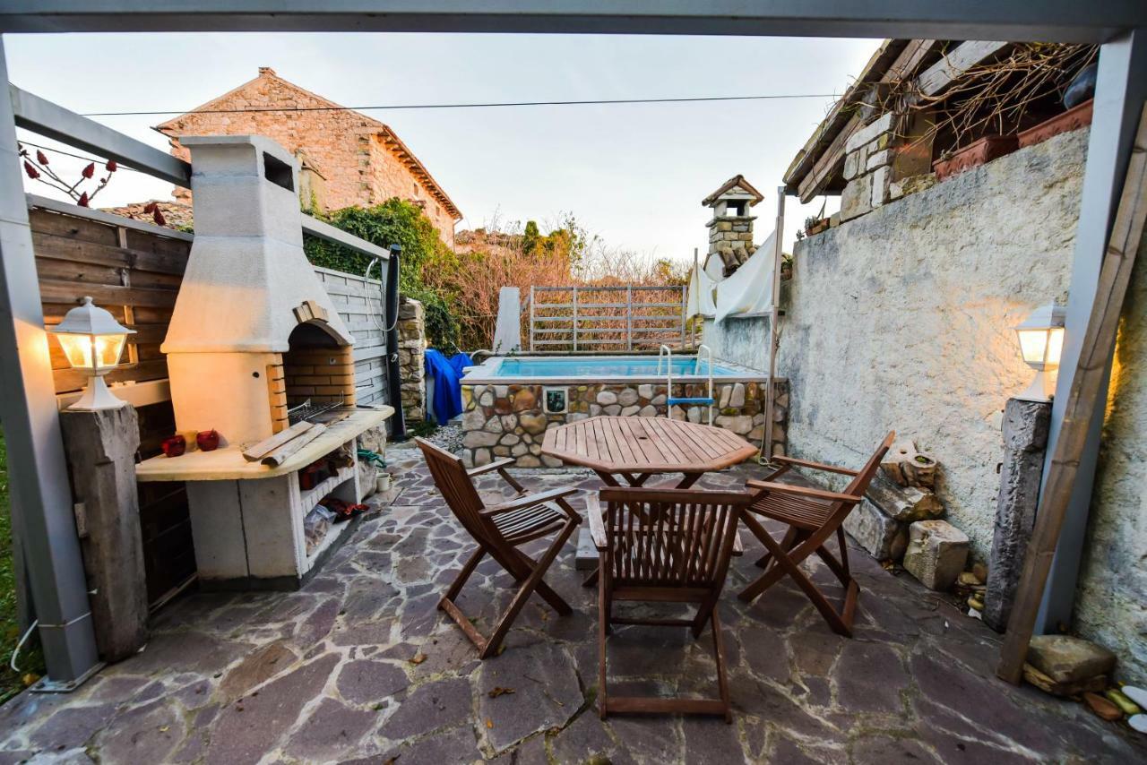 Country House Ana Sovinjak ภายนอก รูปภาพ